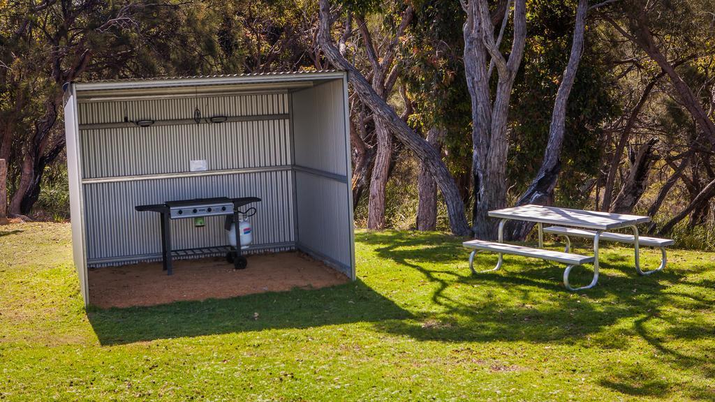 Nutkin Lodge Nornalup Bagian luar foto